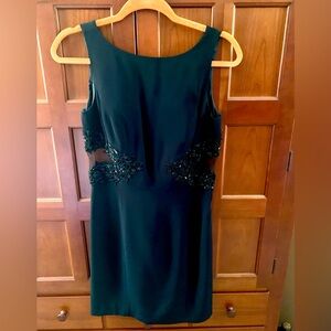 Black Sleeveless Sheath Midi Dress